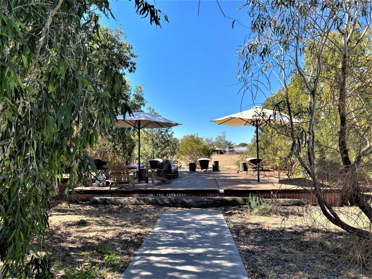 Saltbush Retreat * Longreach